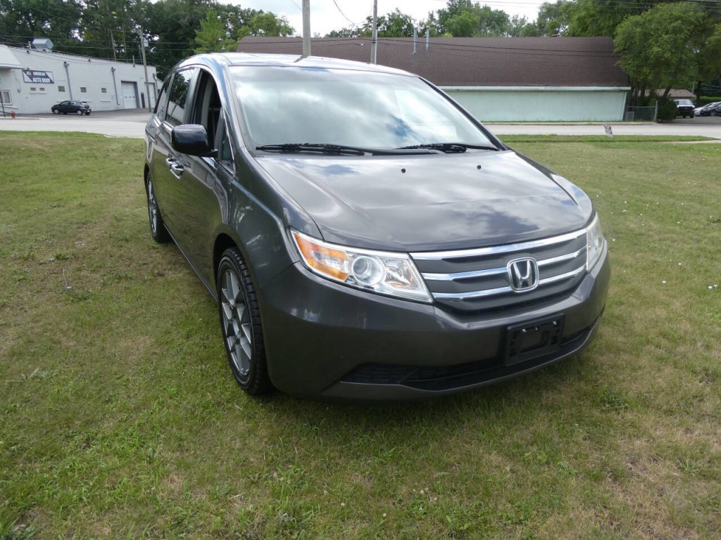 2012 Honda Odyssey Image 3