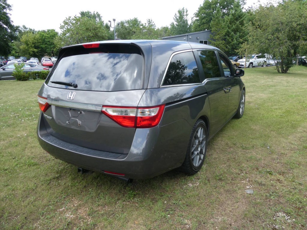 2012 Honda Odyssey Image 6