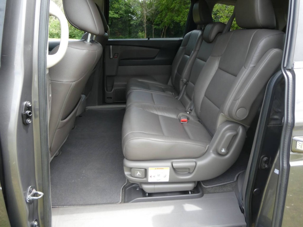 2012 Honda Odyssey Image 23