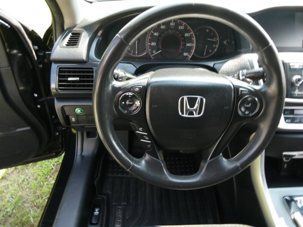 2013 Honda Accord Image 12
