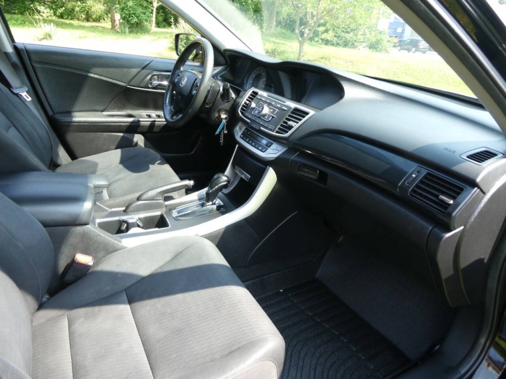2013 Honda Accord Image 19