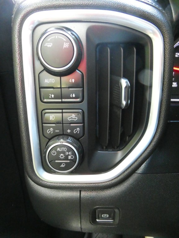 2019 Chevrolet Silverado 1500 Image 17