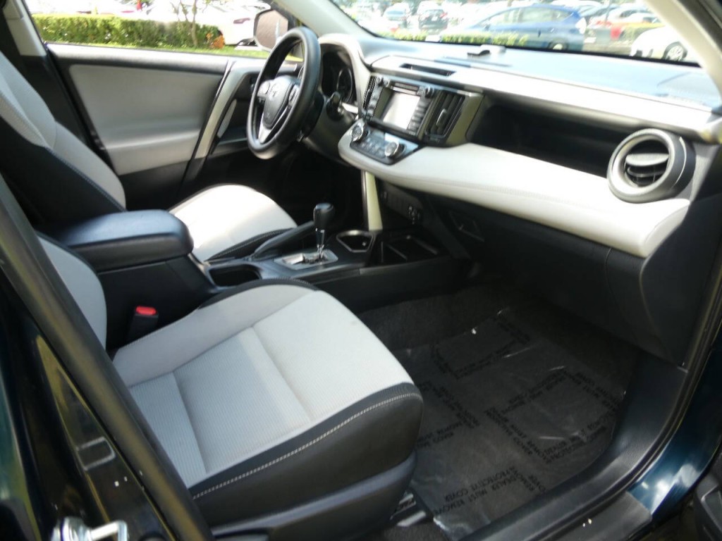 2018 Toyota Rav4 Image 19