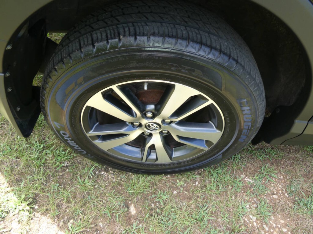 2018 Toyota Rav4 Image 26