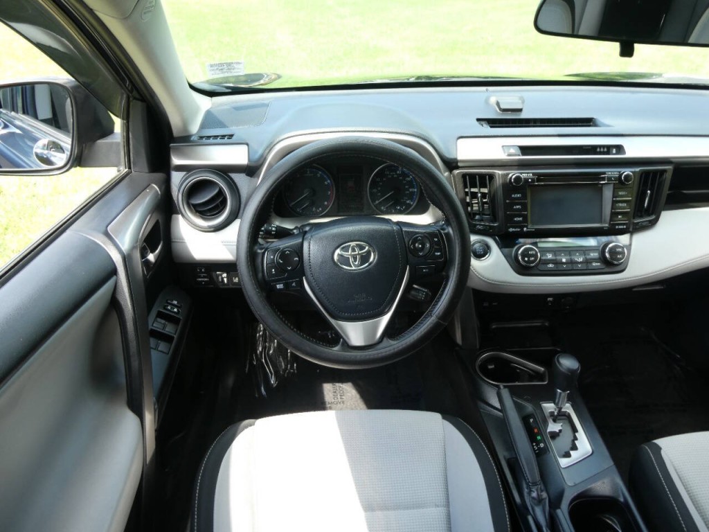 2018 Toyota Rav4 Image 8