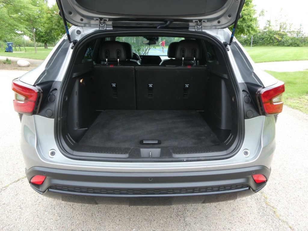 2024 Chevrolet Trax Image 8