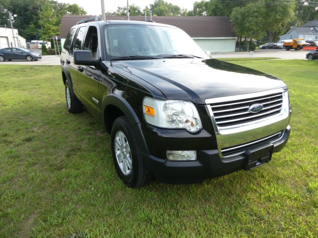 2007 Ford Explorer Image 3