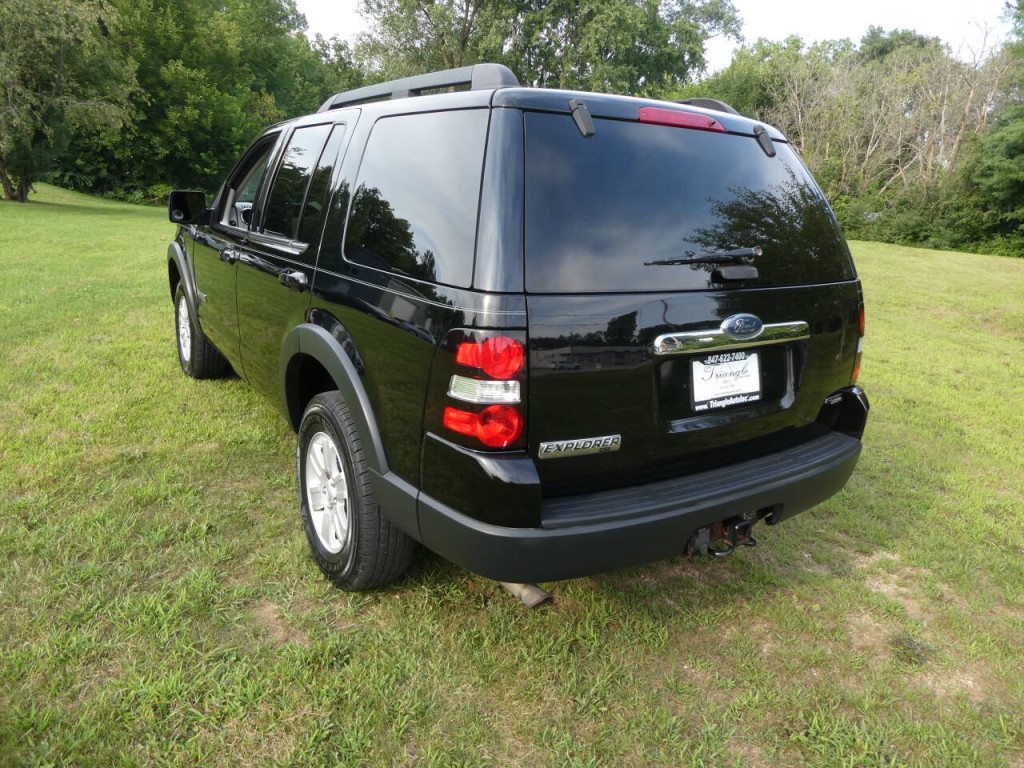 2007 Ford Explorer Image 7