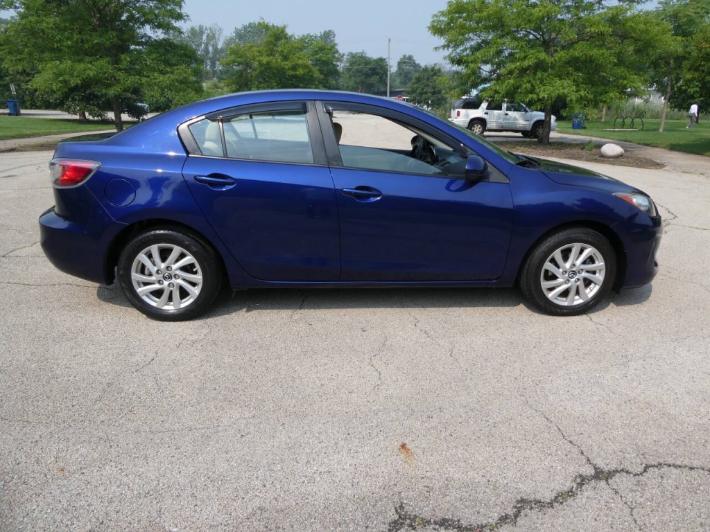 2013 Mazda Mazda3 Image 4