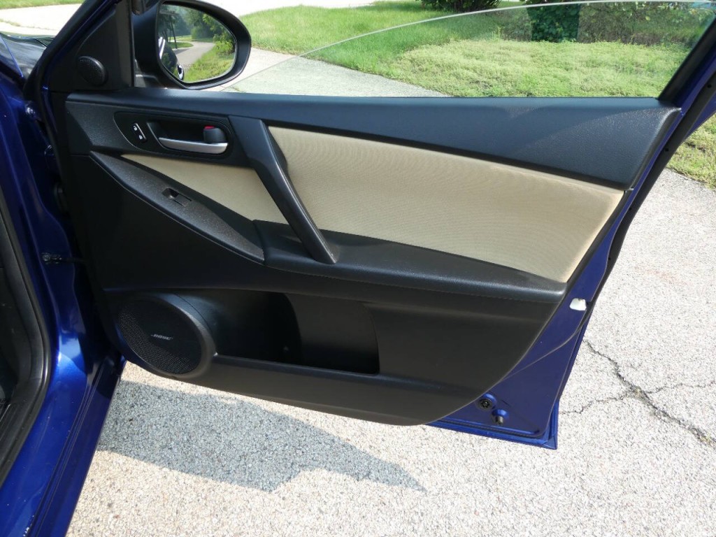 2013 Mazda Mazda3 Image 22