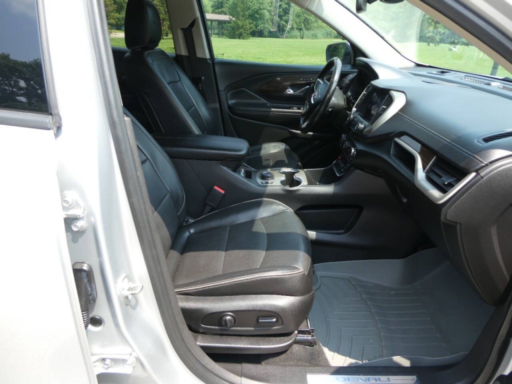 2019 GMC Terrain Image 18