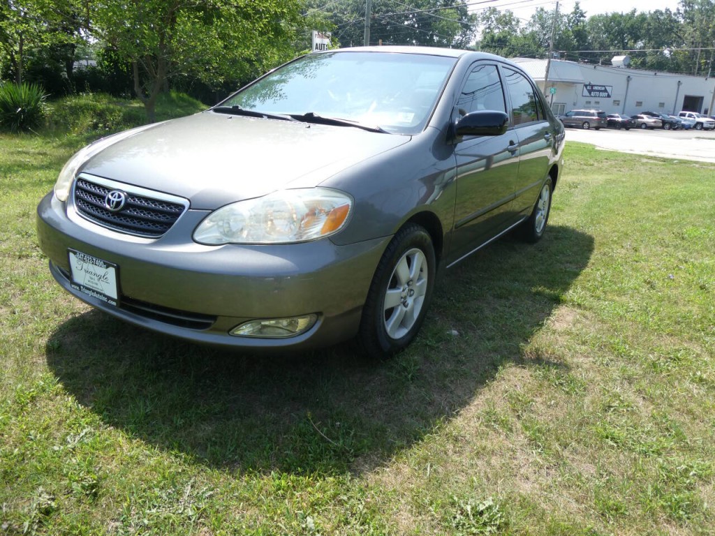 2005 Toyota Corolla Image 1