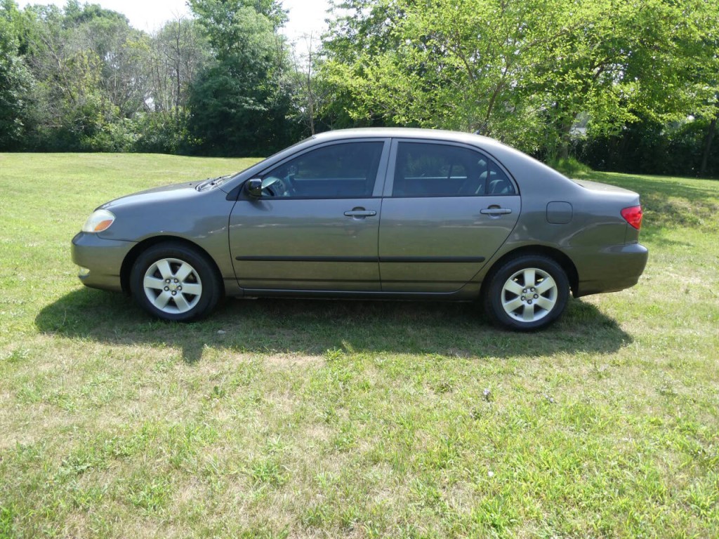 2005 Toyota Corolla Image 4