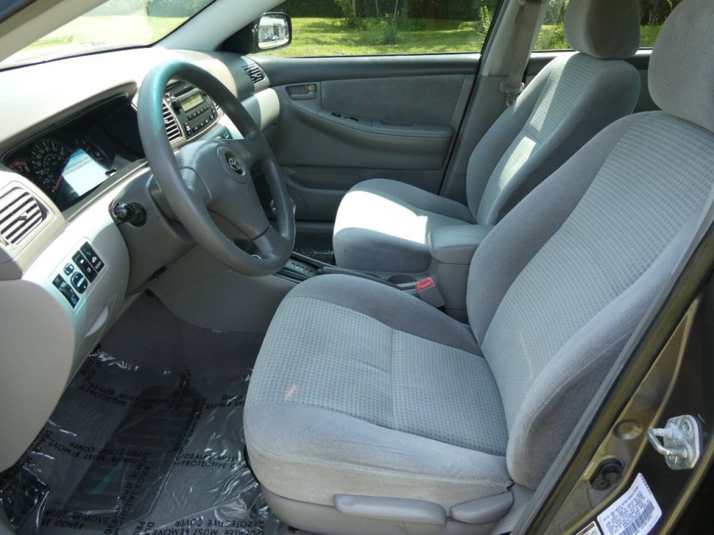 2005 Toyota Corolla Image 9