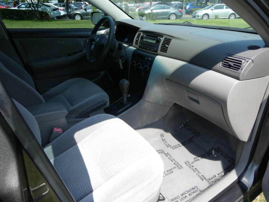 2005 Toyota Corolla Image 17