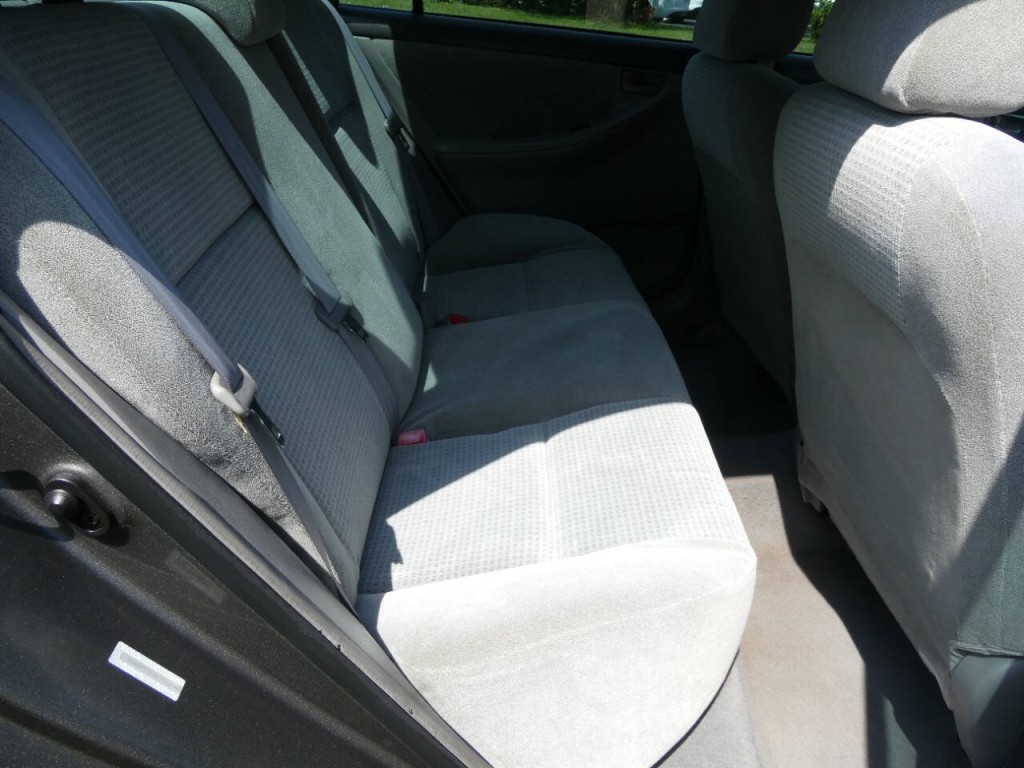 2005 Toyota Corolla Image 18