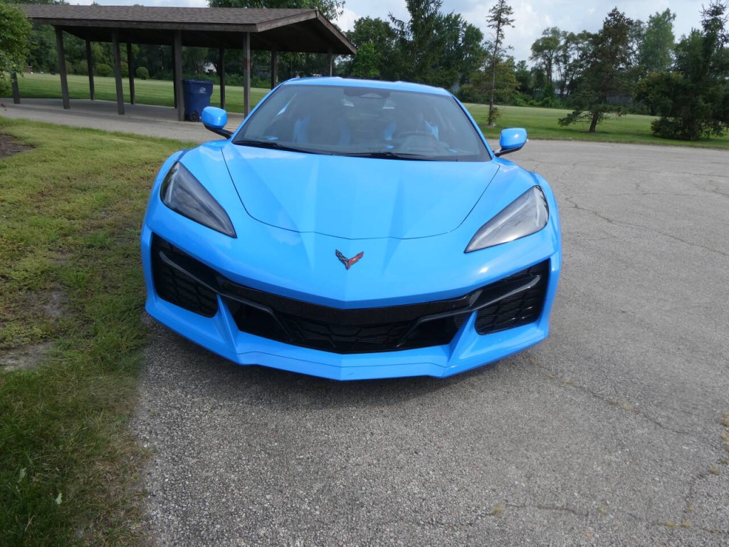 2024 Chevrolet Corvette Image 3