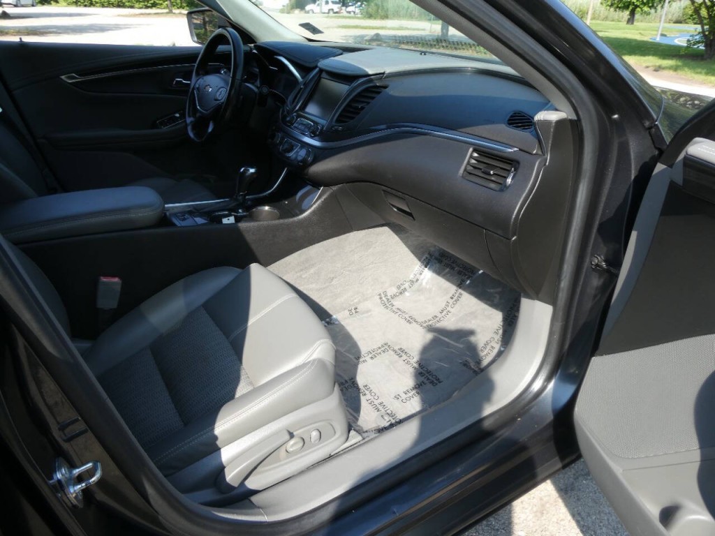 2019 Chevrolet Impala Image 16