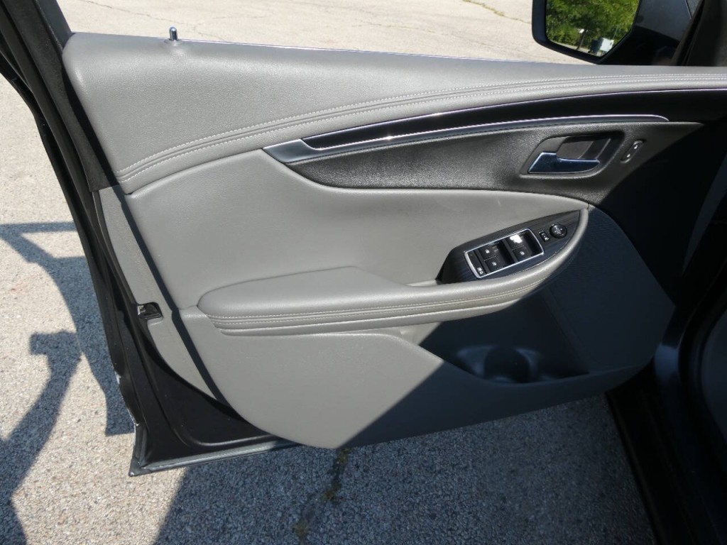2019 Chevrolet Impala Image 21