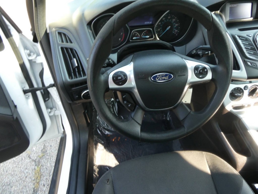 2014 Ford Focus Image 11