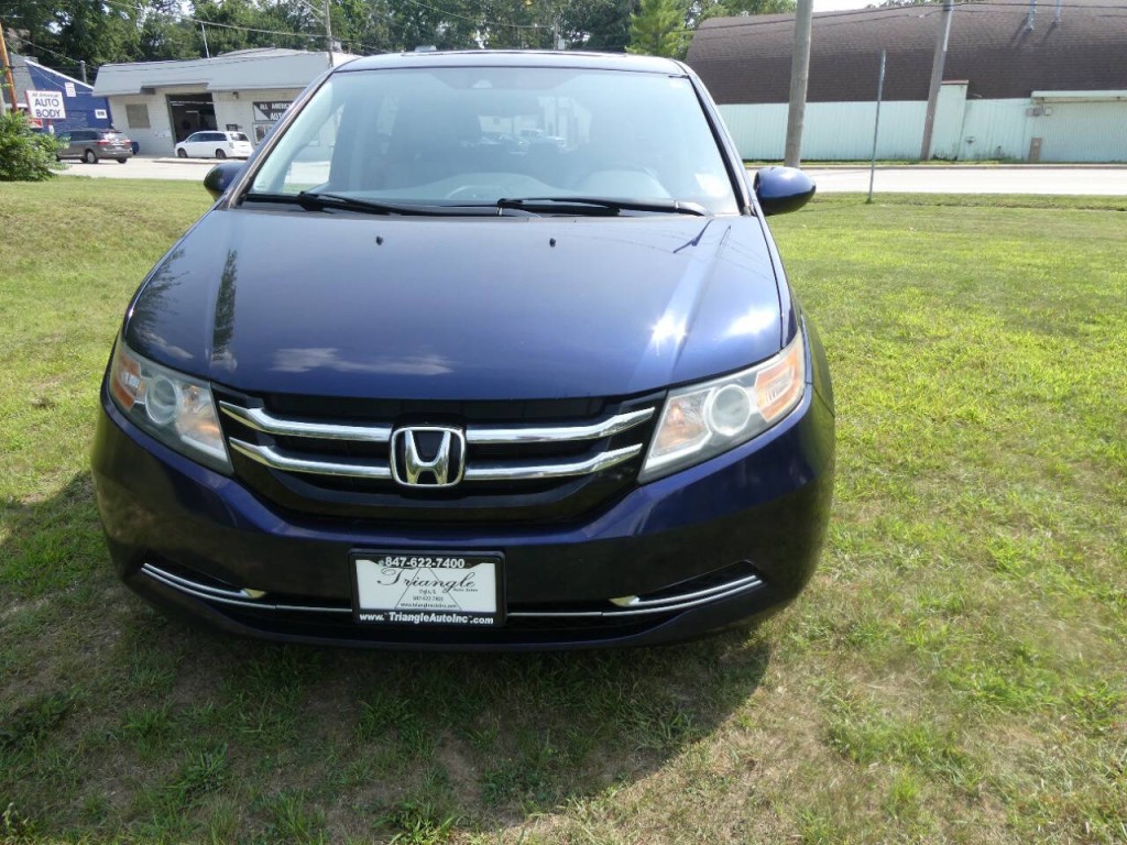 2015 Honda Odyssey Image 2