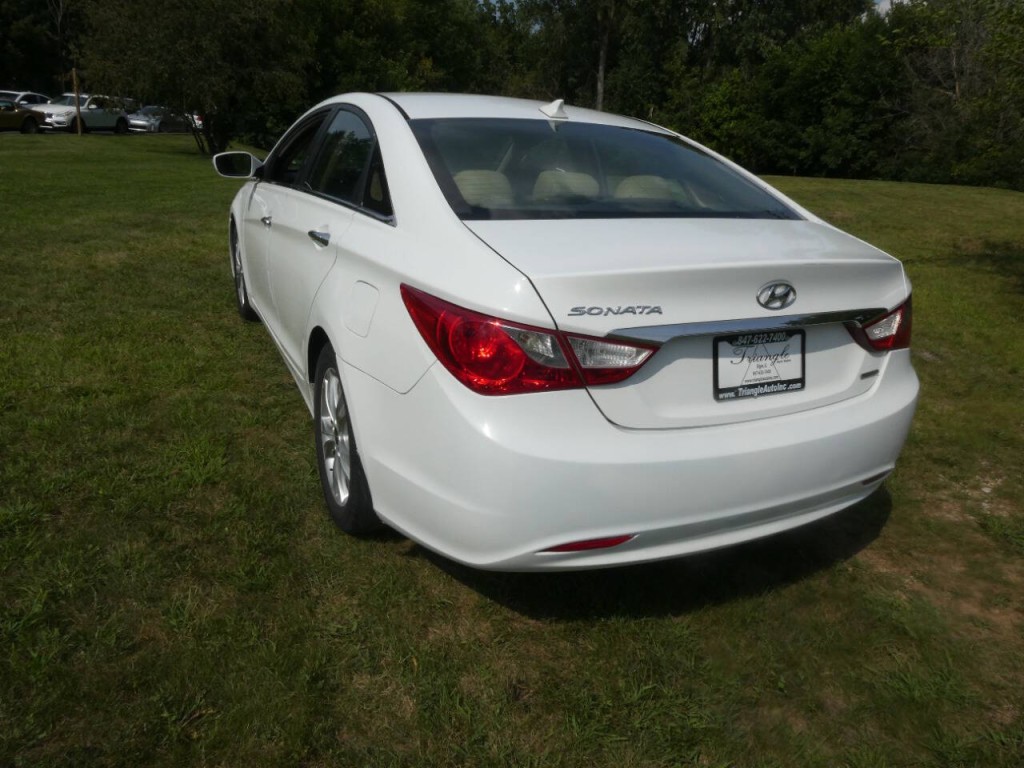 2013 Hyundai Sonata Image 6