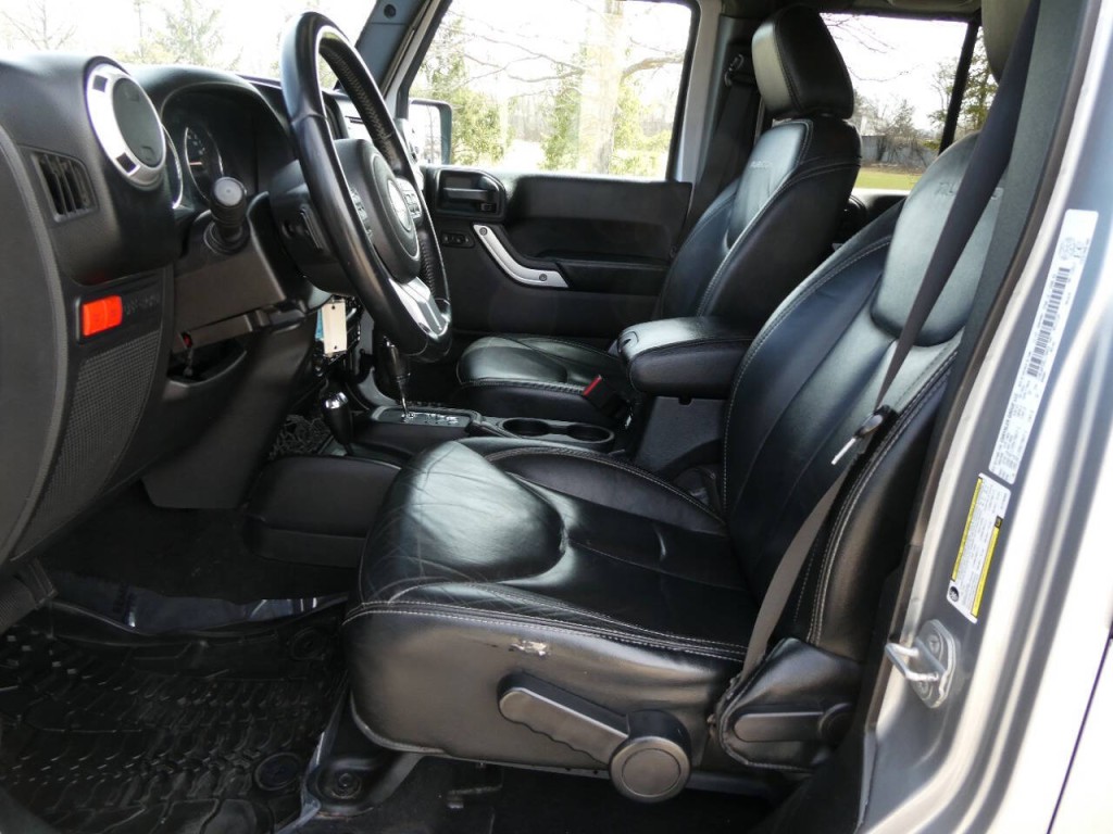 2014 Jeep Wrangler Unlimited Image 9