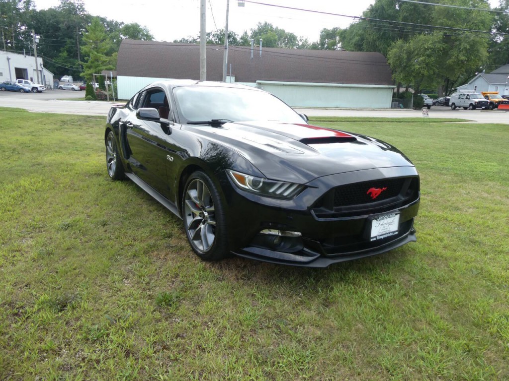 2015 Ford Mustang Image 3