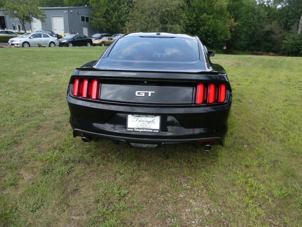 2015 Ford Mustang Image 6