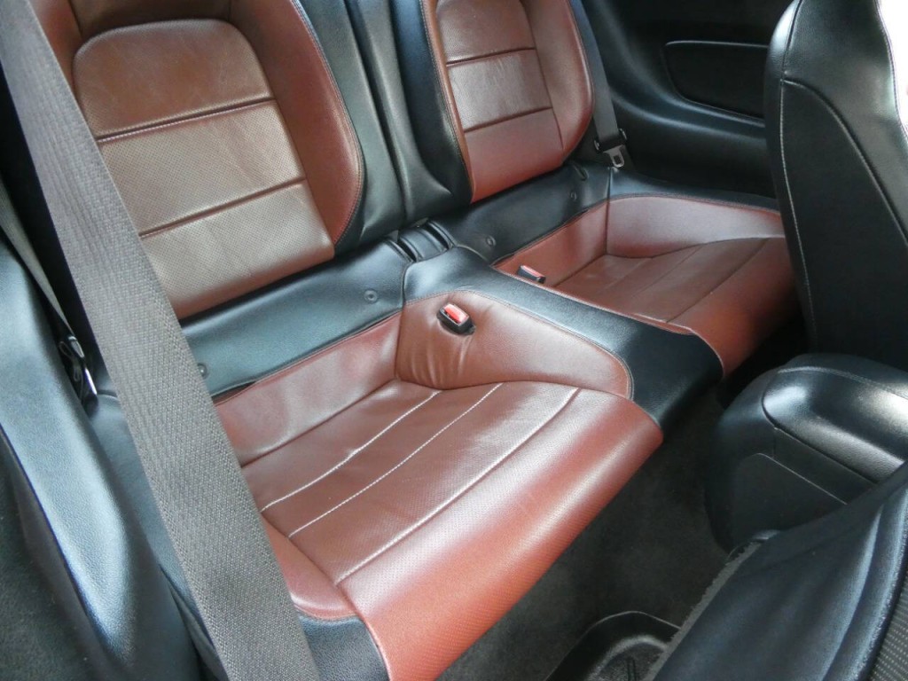 2015 Ford Mustang Image 20