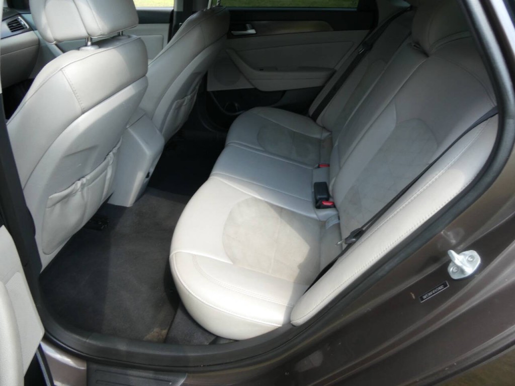 2015 Hyundai Sonata Image 17