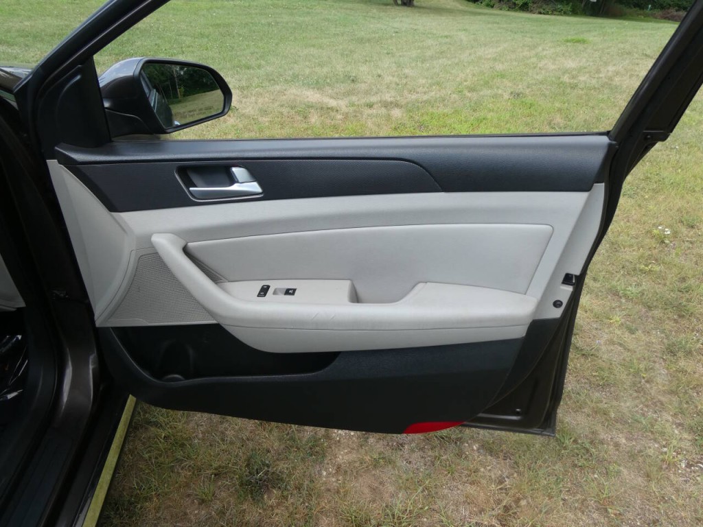 2015 Hyundai Sonata Image 20