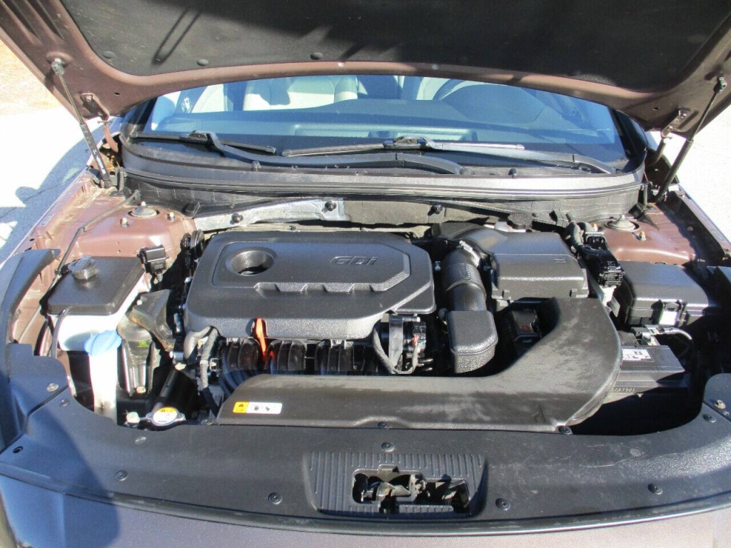2015 Hyundai Sonata Image 21