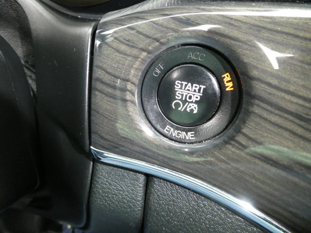 2014 Jeep Grand Cherokee Image 15