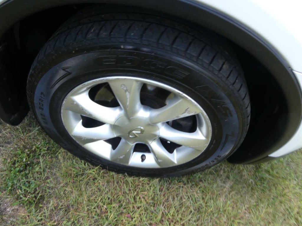 2010 INFINITI EX35 Image 25