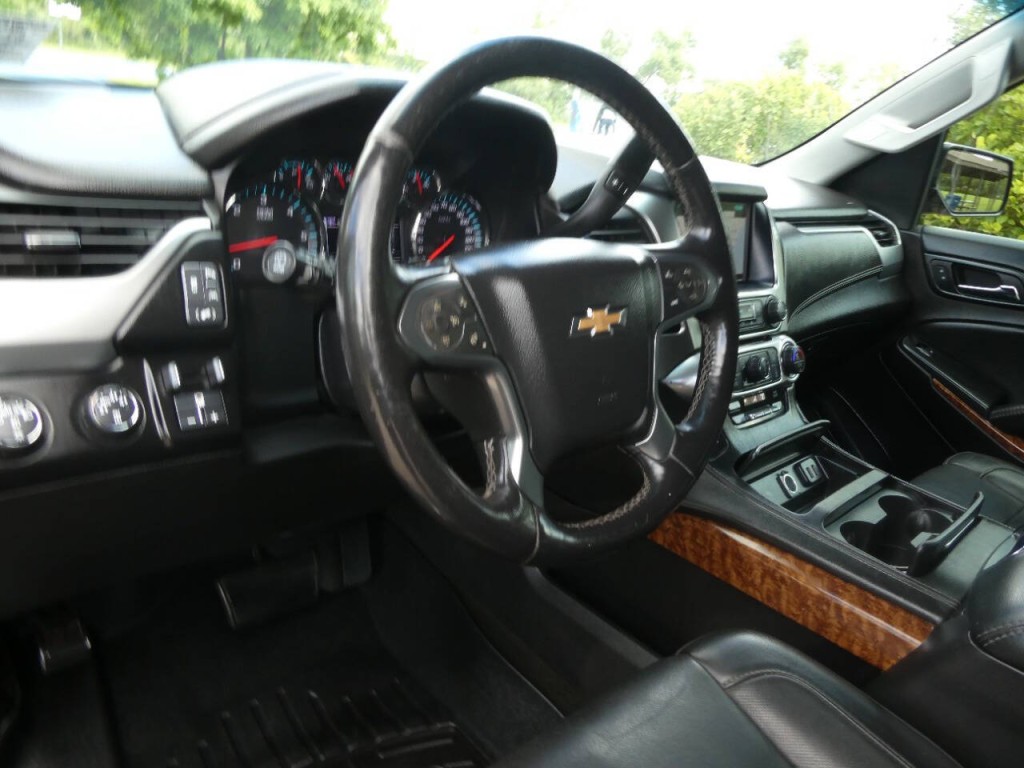 2016 Chevrolet Tahoe Image 11