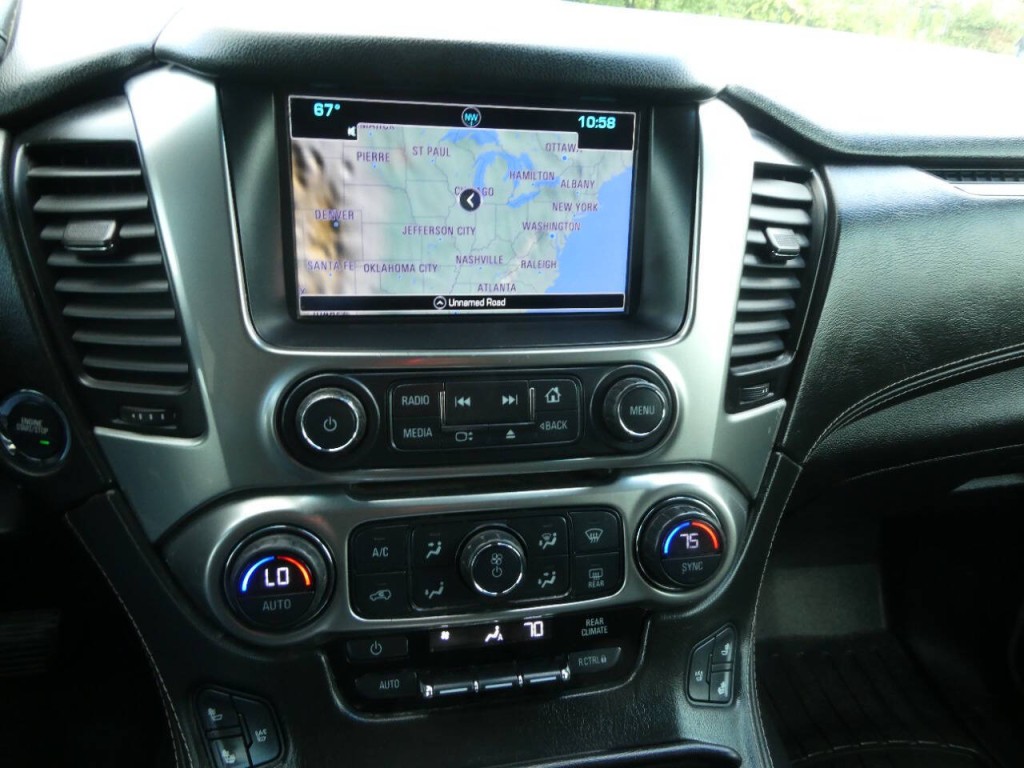 2016 Chevrolet Tahoe Image 17