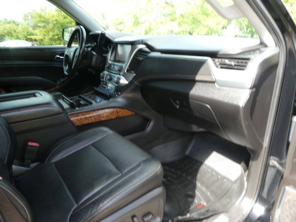2016 Chevrolet Tahoe Image 22