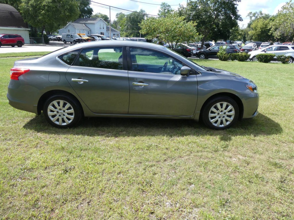 2019 Nissan Sentra Image 4