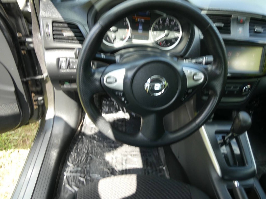 2019 Nissan Sentra Image 12