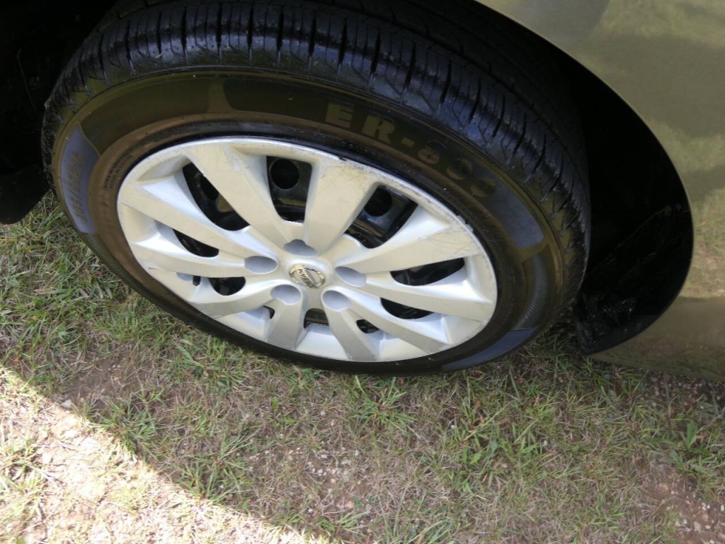 2019 Nissan Sentra Image 25