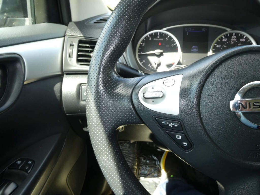 2019 Nissan Sentra Image 10