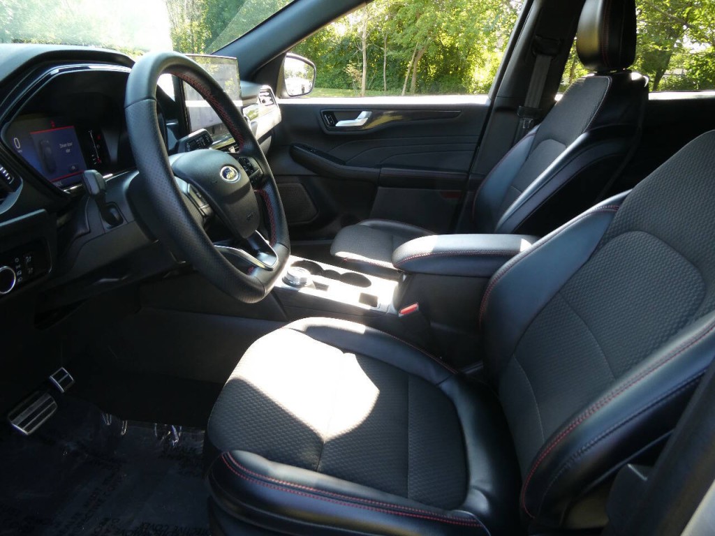 2023 Ford Escape Image 8