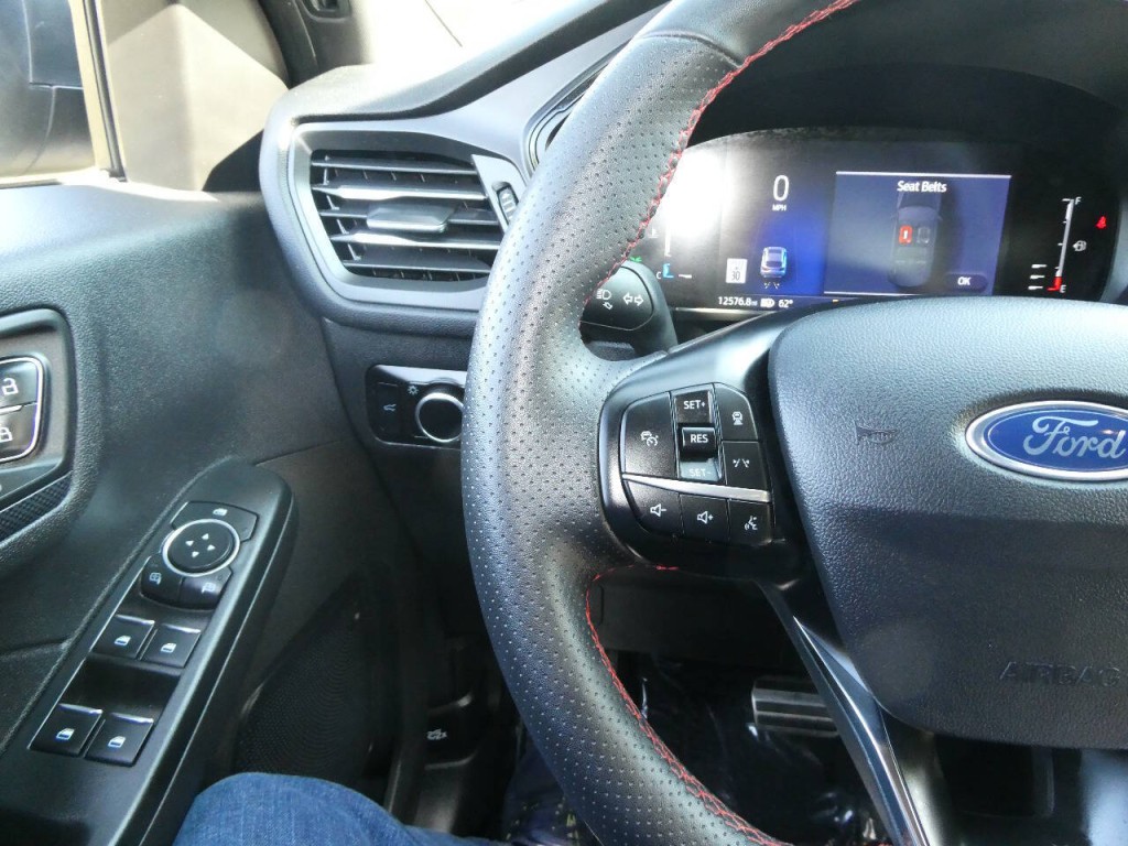2023 Ford Escape Image 12