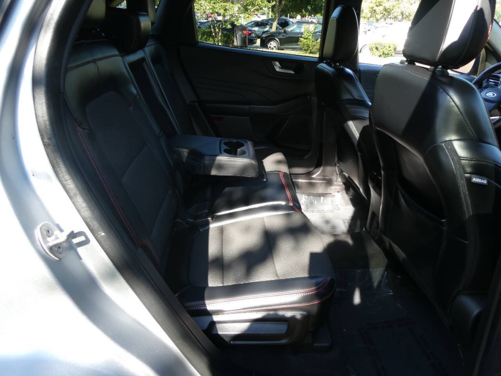 2023 Ford Escape Image 25