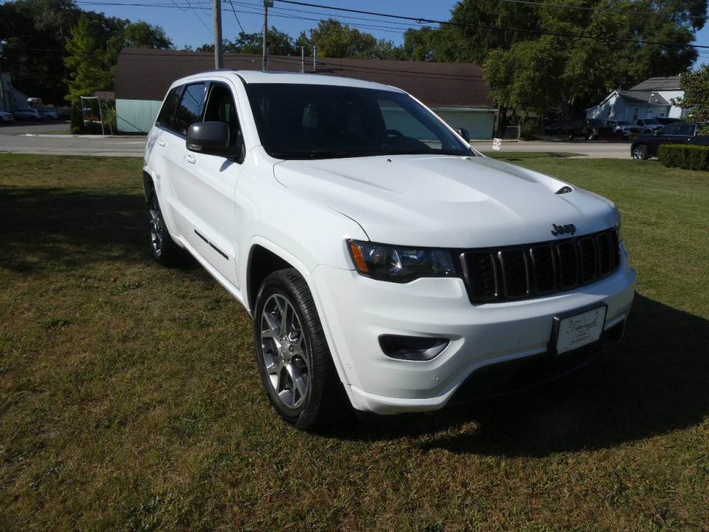 2021 Jeep Grand Cherokee Image 2