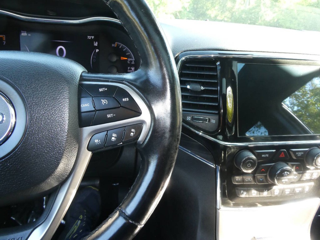 2021 Jeep Grand Cherokee Image 11