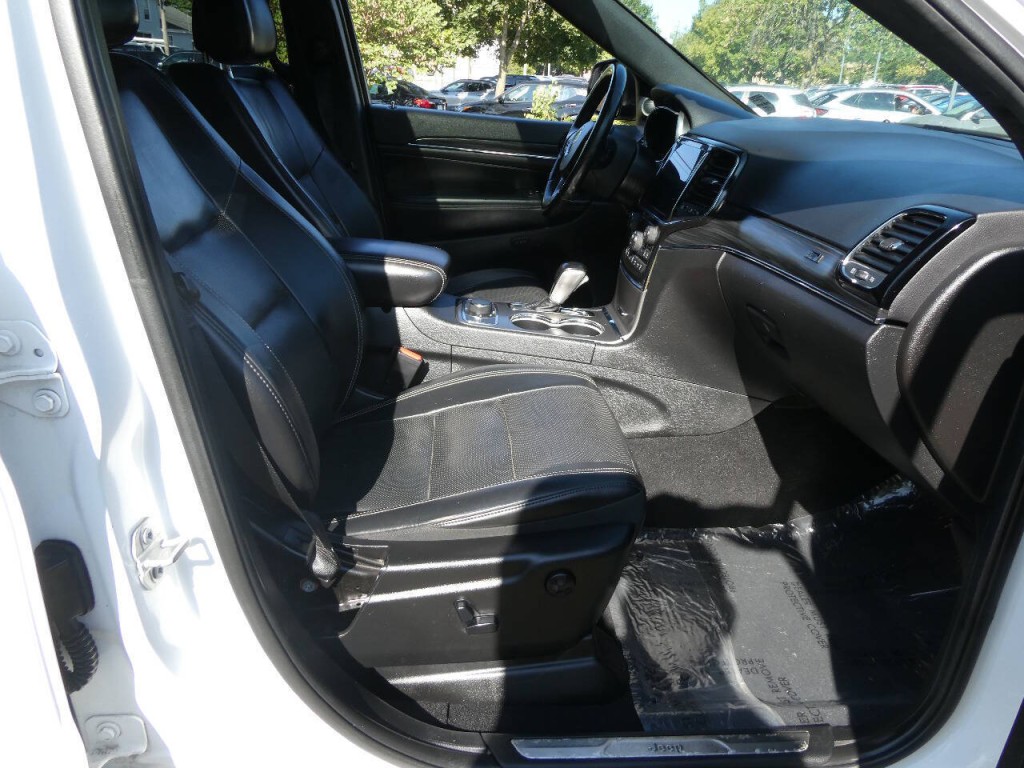 2021 Jeep Grand Cherokee Image 26