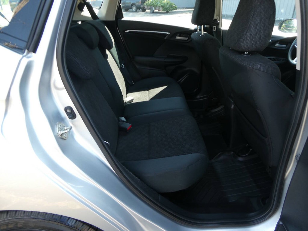 2015 Honda Fit Image 20