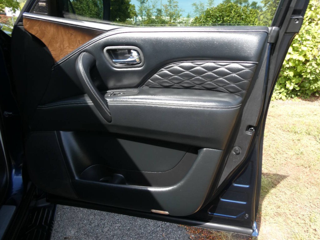 2019 INFINITI QX80 Image 8